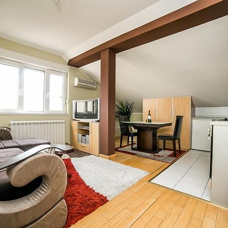 Residence Amelie Beograd Bagian luar foto