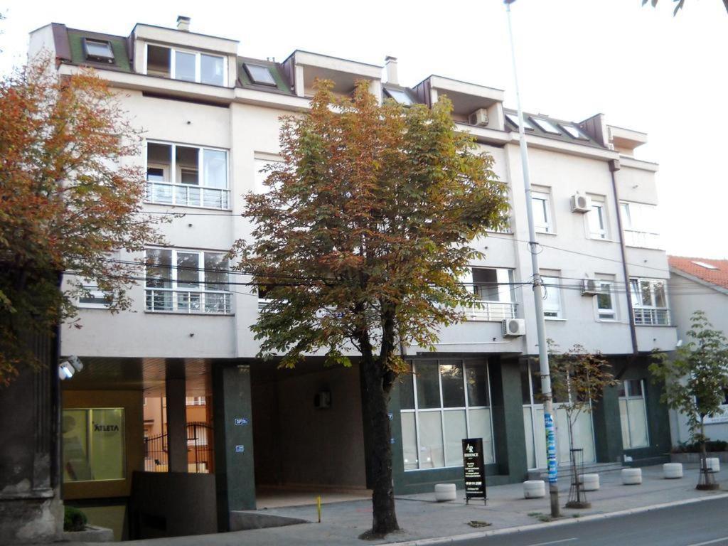 Residence Amelie Beograd Bagian luar foto